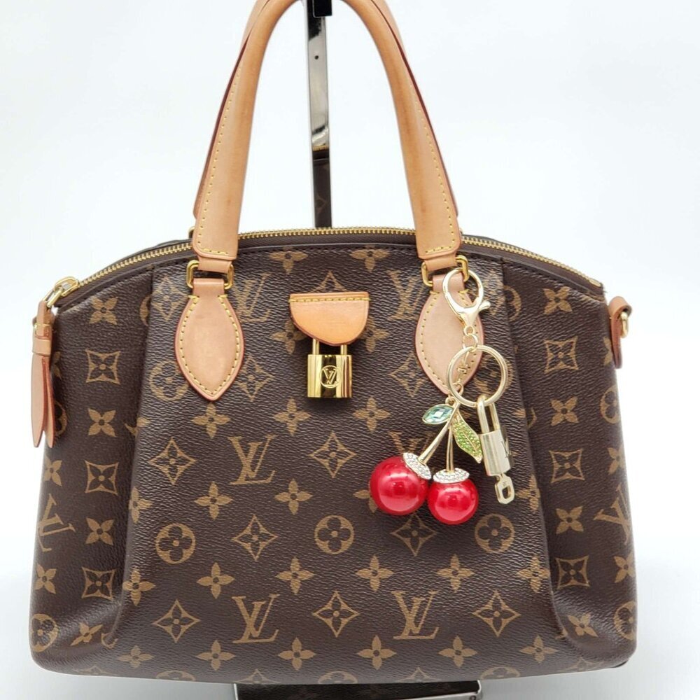 LV Authentic Gold Padlock 🔒 Key Set w/ Unbranded Keychain Cherry Charm - Picture 7 of 7